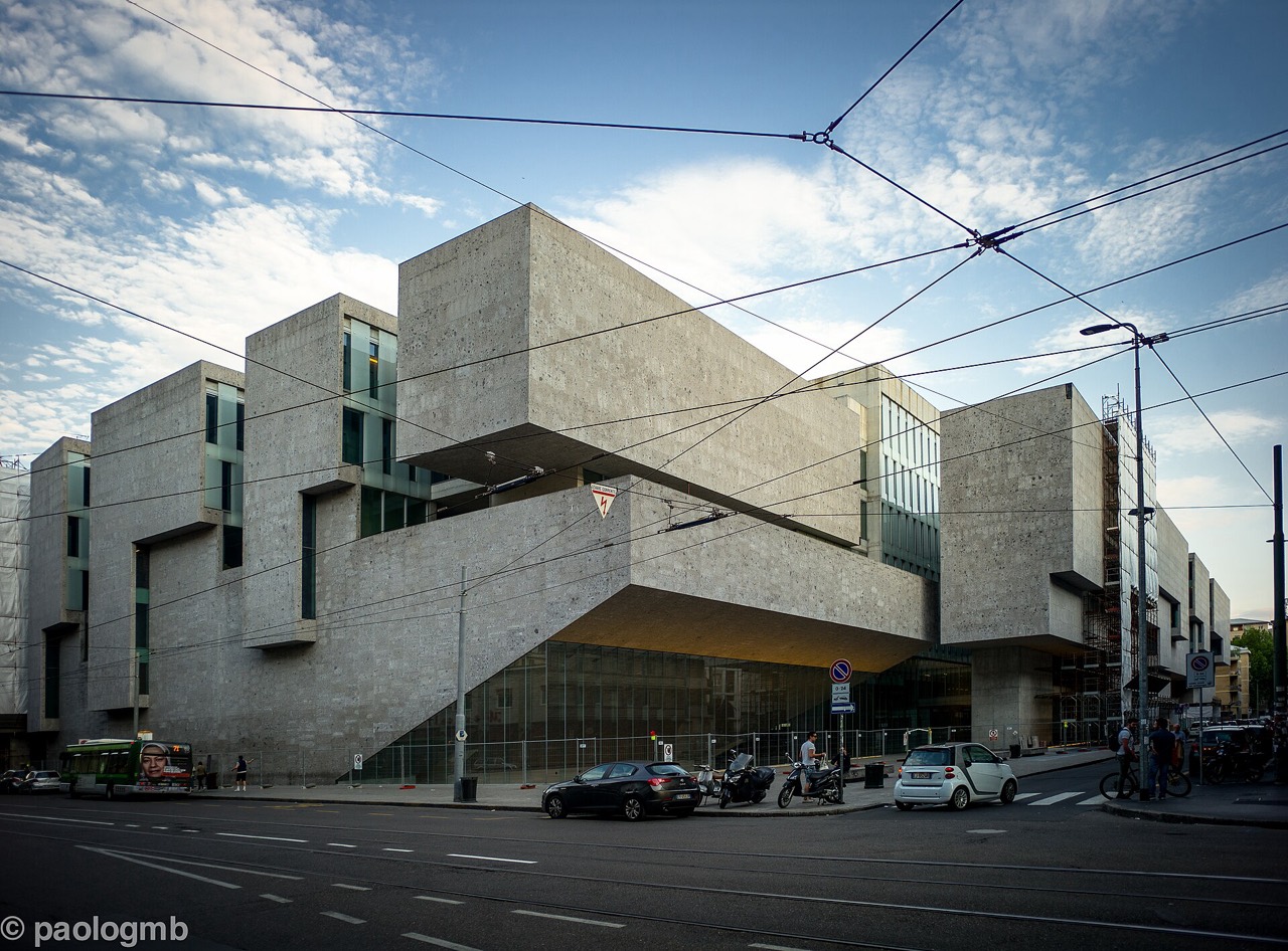 Università Bocconi, Milán
